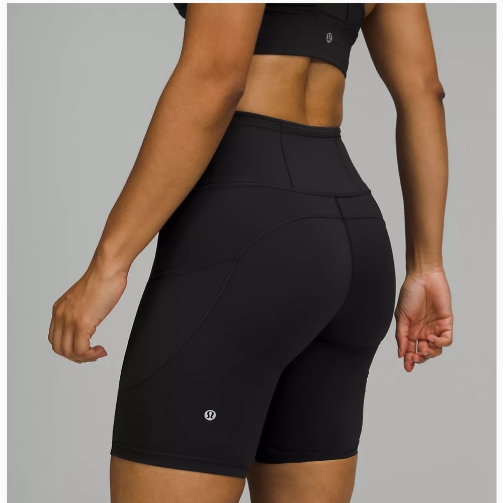 Lululemon Black Run Fast and Free High Rise Short Size 6